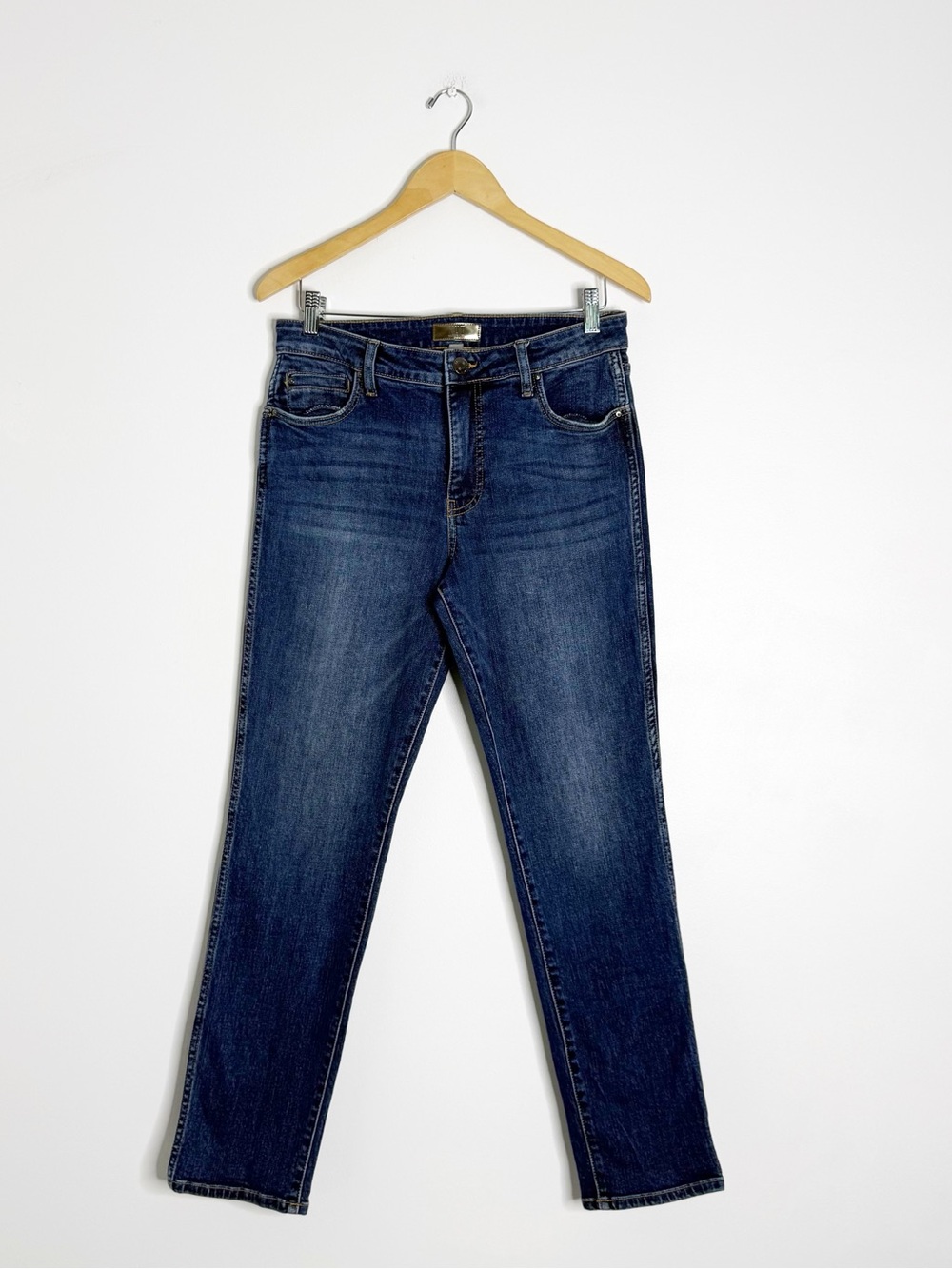 KUT From the Kloth Catherine High Rise Boyfriend Jeans Size 6 Dark Wash - Picture 2 of 6